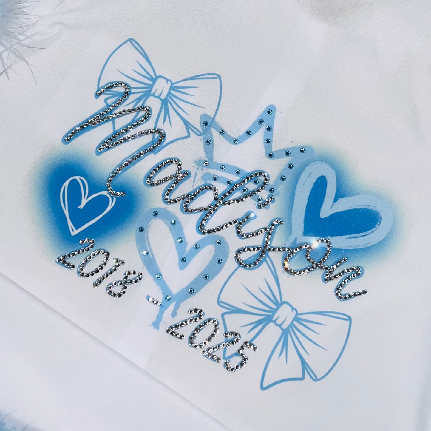 CRYSTAL SPRAY PAINT BOW